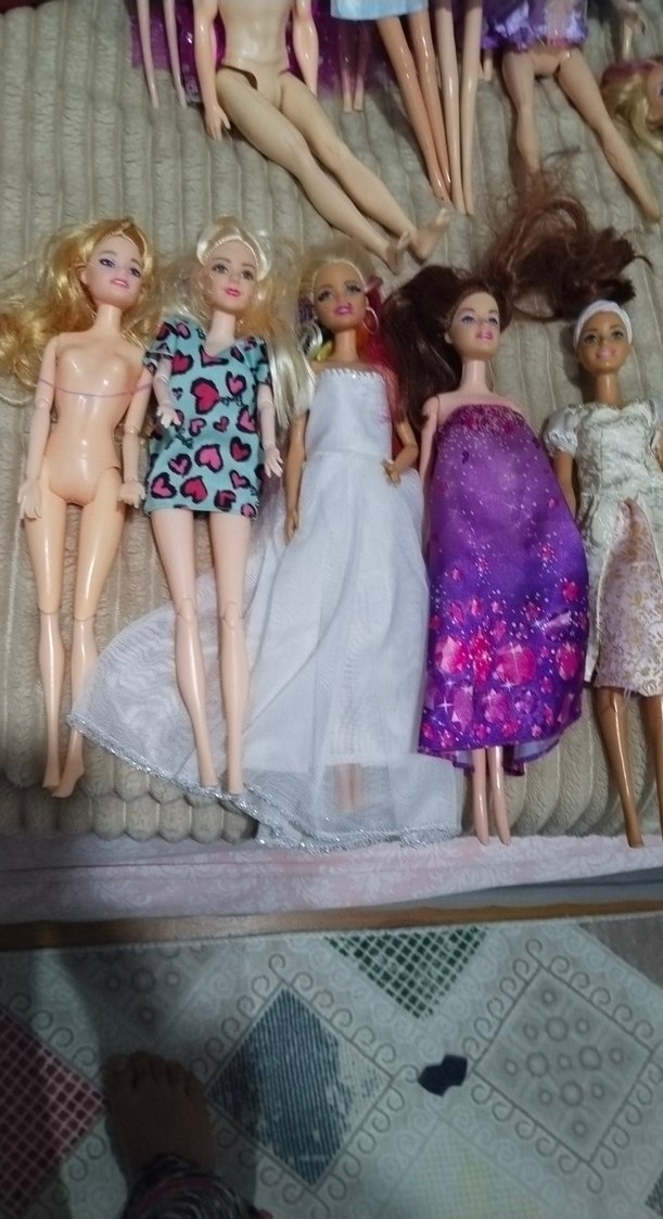 Çeşitli Kıyafetli Bebek Seti - Görsel 3