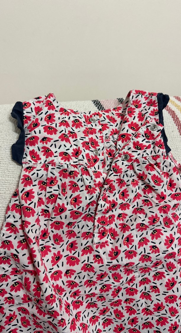 Çiçekli elbise - Görsel 2