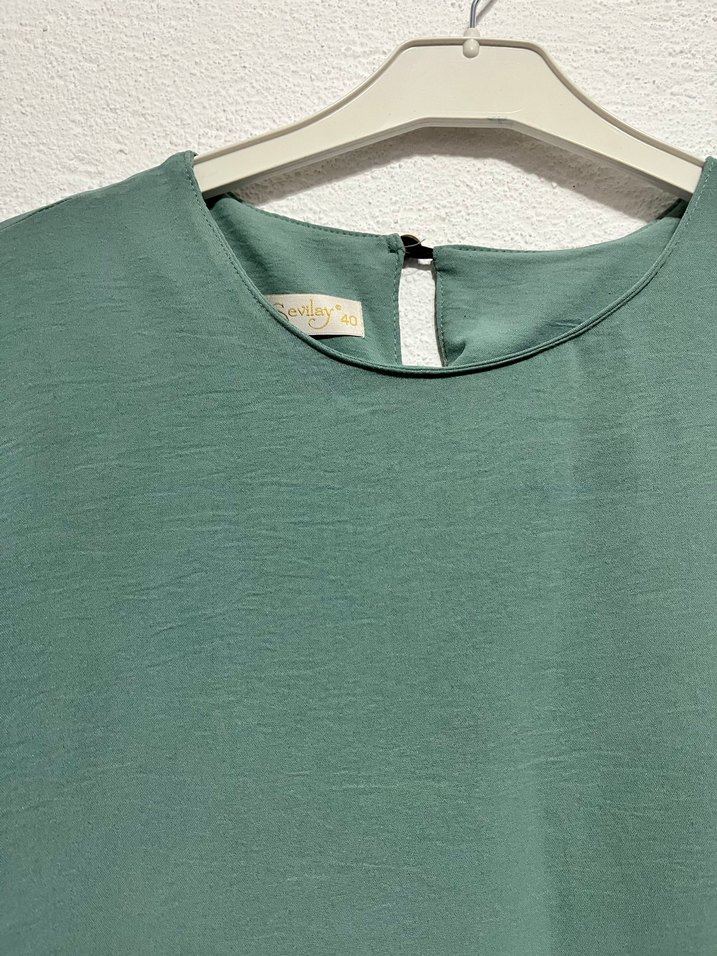 Düğmeli Uzun Kesim Kadın Tunik - Görsel 2