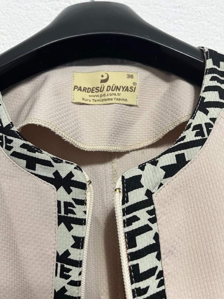 Nakışlı Bej Uzun Kadın Kaban - Görsel 2