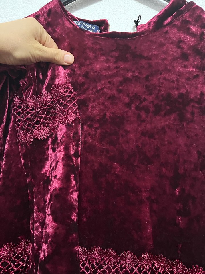 Bordo Kadın Uzun Dantel Detaylı Elbise - Görsel 2