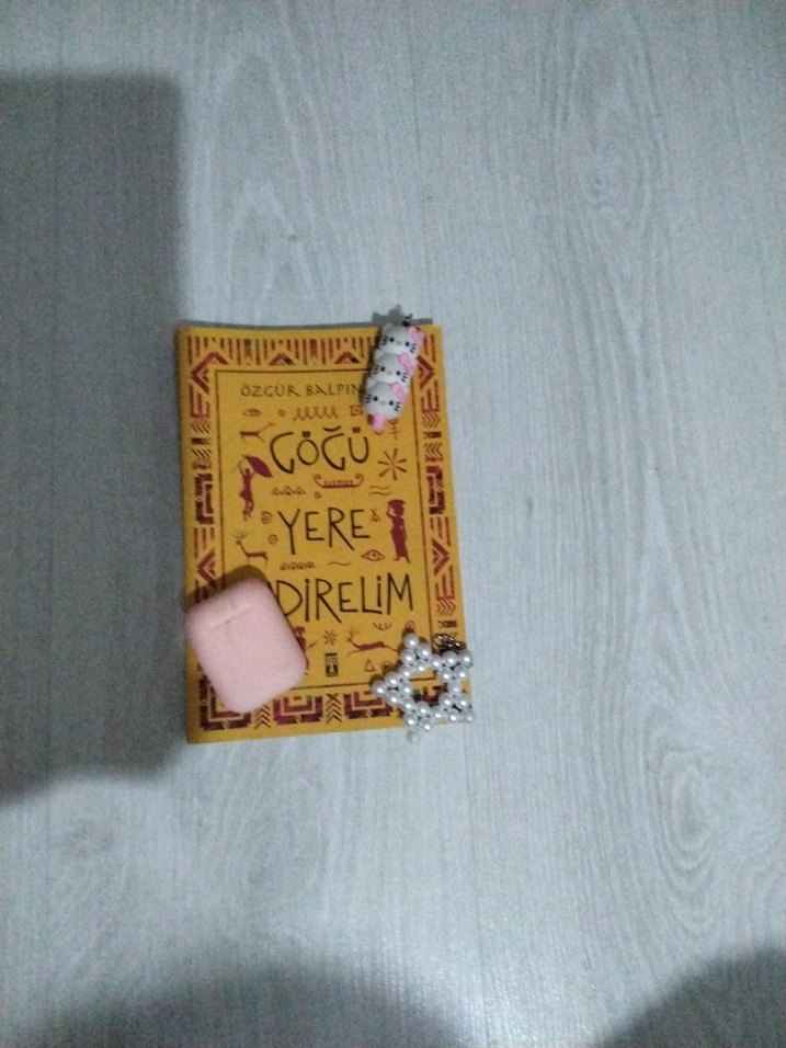 Göğü Yere İndirelim Romanı - Görsel 2