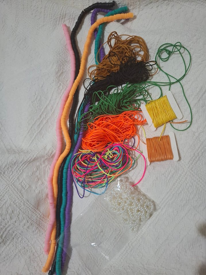 Renkli Boncuk ve İp Seti - Görsel 3