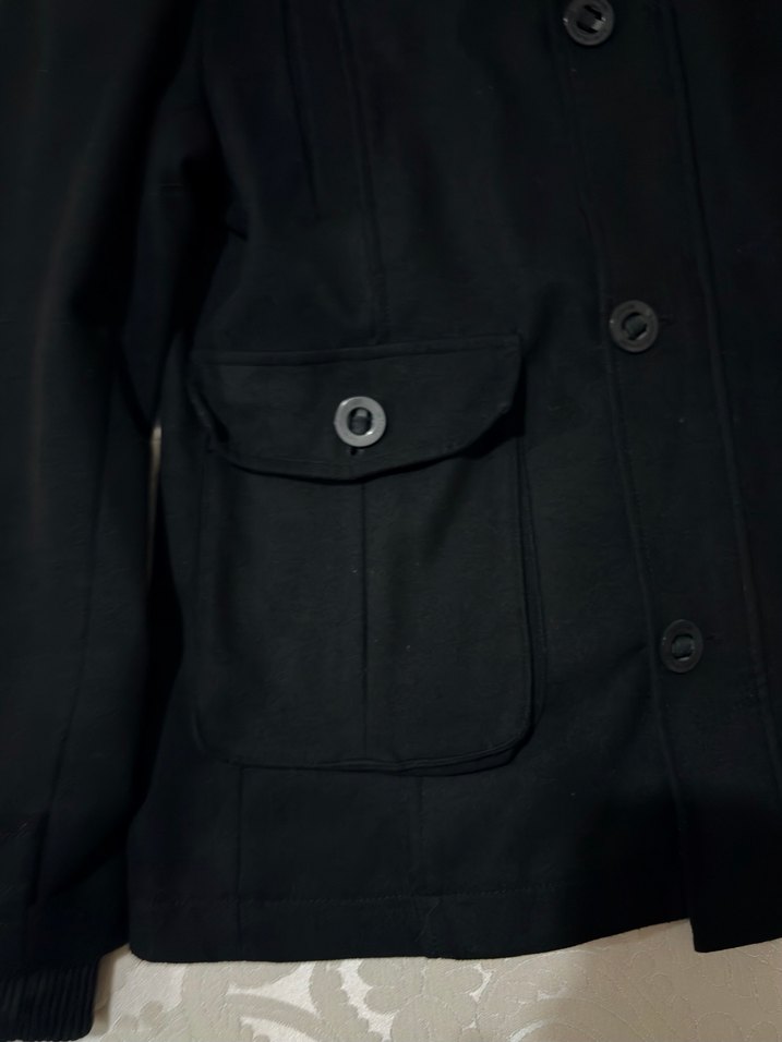 Düğmeli ve Fermuarlı Erkek Kaşe Kaban - Görsel 3