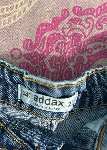 Kadın Mavi Bol Kesim Mini Kot Şort - Görsel 2