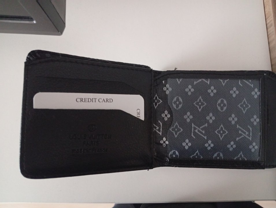 Louis Vuitton Siyah Erkek Cüzdanı - Görsel 2