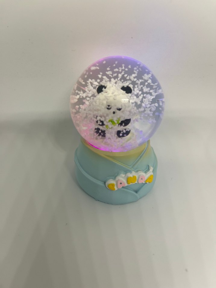 Işıklı Panda Figürlü Kar Küresi - Görsel 2
