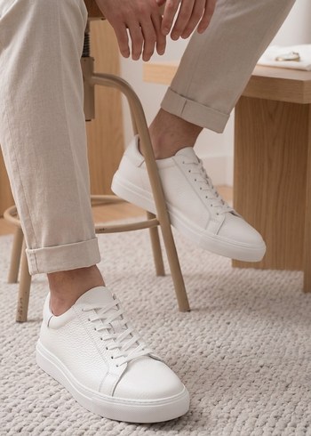 Diğer Minimal Beyaz Deri Sneaker