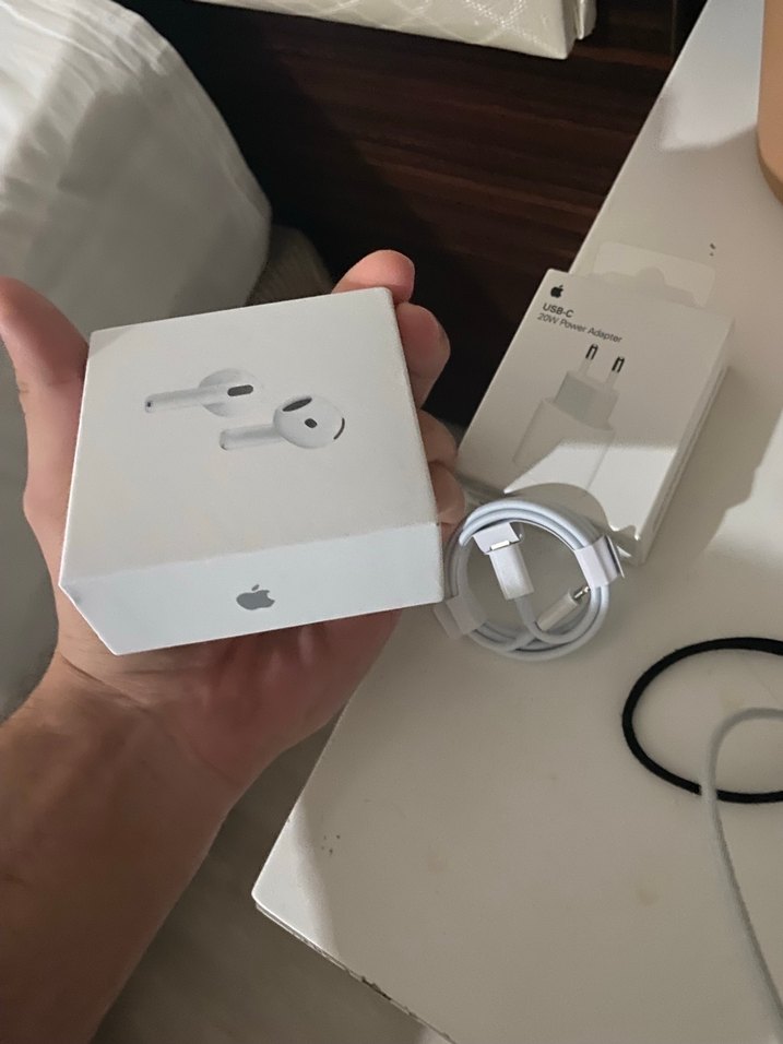 Apple AirPods bire bir imitasyon - Görsel 4