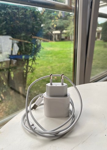 Apple şarj aleti - Görsel 2