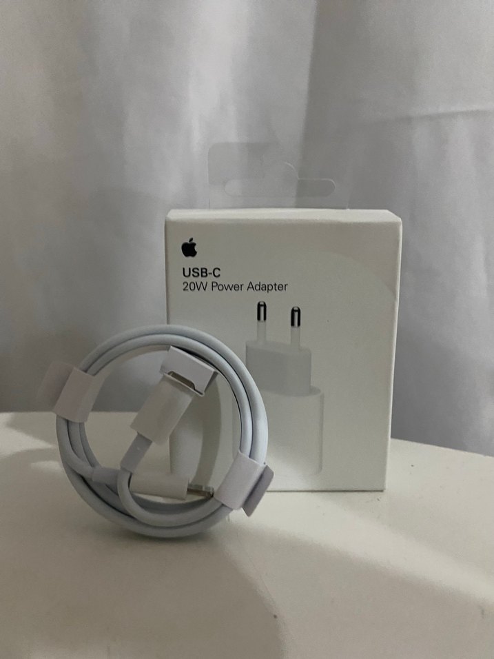 Apple şarj aleti - Görsel 4