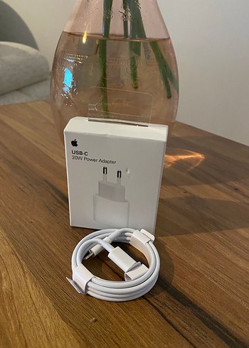 Apple şarj aleti - Görsel 2