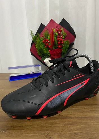 Kırmızı Siyah Bağcıklı Erkek krampon - Görsel 2