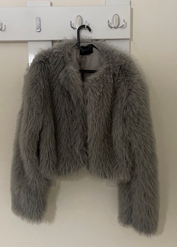 Gri Kısa Kürk Detaylı Kadın Mont - Görsel 3