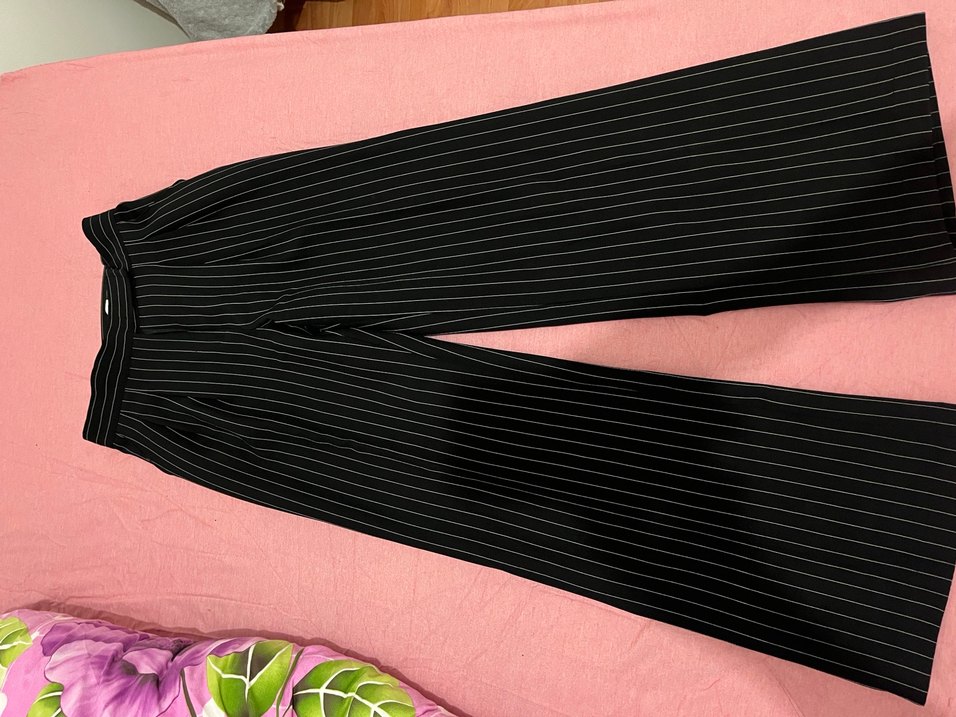 Çizgili Pilili Siyah Kumaş Kadın Pantolon - Görsel 3