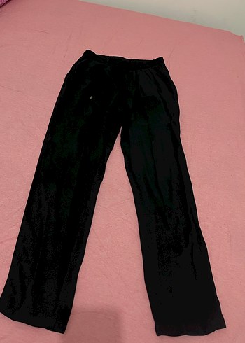 Siyah Rahat Kesim Beli lastik ve kemerli 
Kadın Kumaş Pantolon - Görsel 3