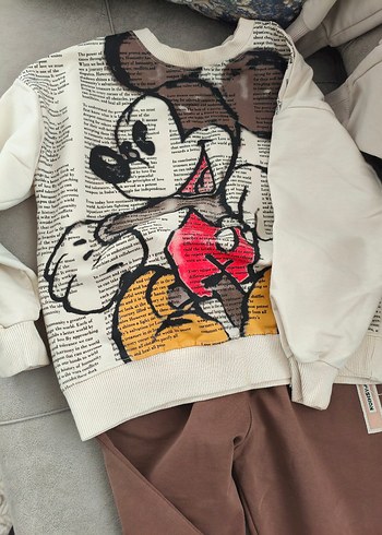 HelloBaby Renkli Karakterli Krem Bisiklet Yaka Sweatshirt