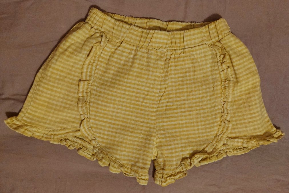 Lc Waikiki 2 Yaş Sarı Keten Fırfırlı Kız Şortu - Görsel 2