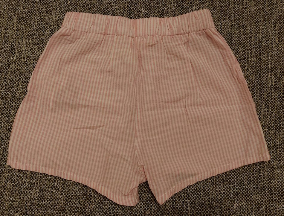 Lc Waikiki 3-4 Yaş Pembe Beyaz Çizgili Kız Çocuk Şort - Görsel 2