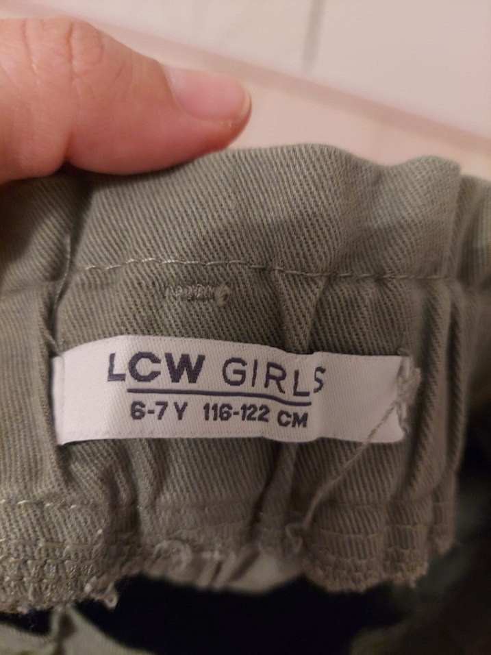Lc Waikiki 5-6 Yaş  Haki Yeşili Keten Düğmeli Kız Eteği - Görsel 4