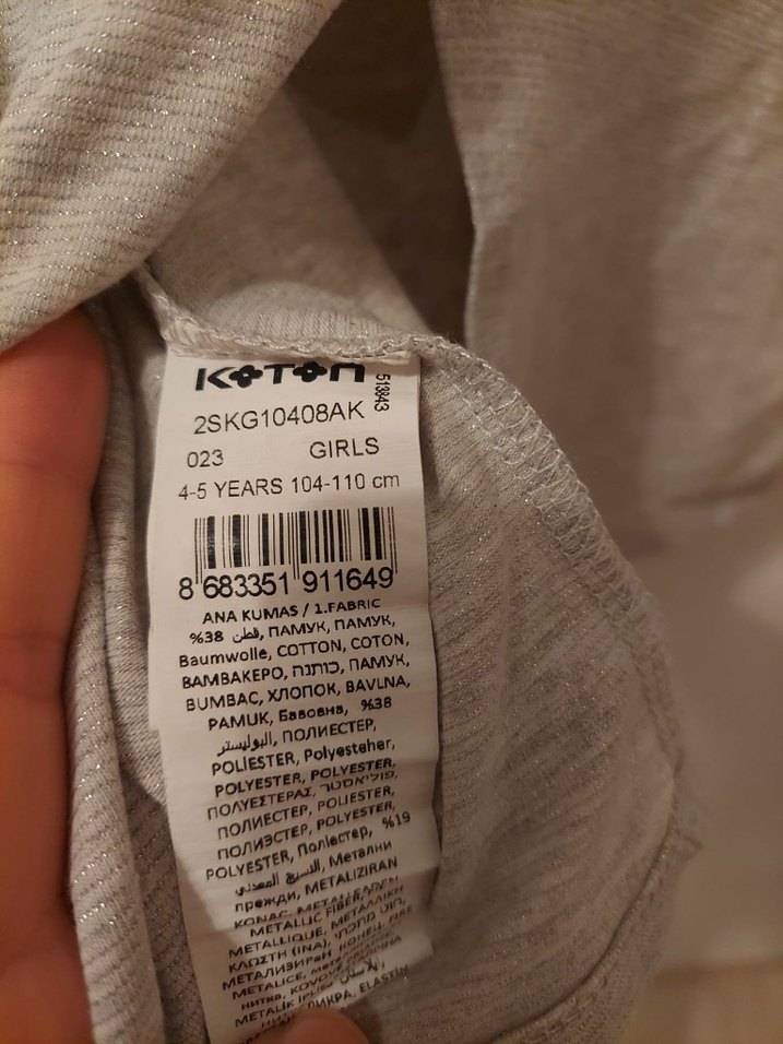 Koton 4-5 Yaş Kız Çocuk Gri Baskılı Sırtı Yırtmaçlı Tişört - Görsel 5