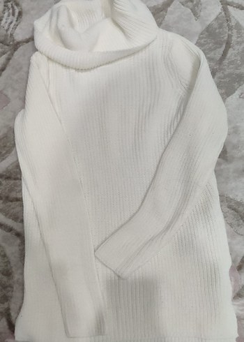 Kadın Beyaz Boğazlı Triko Kazak - Görsel 2