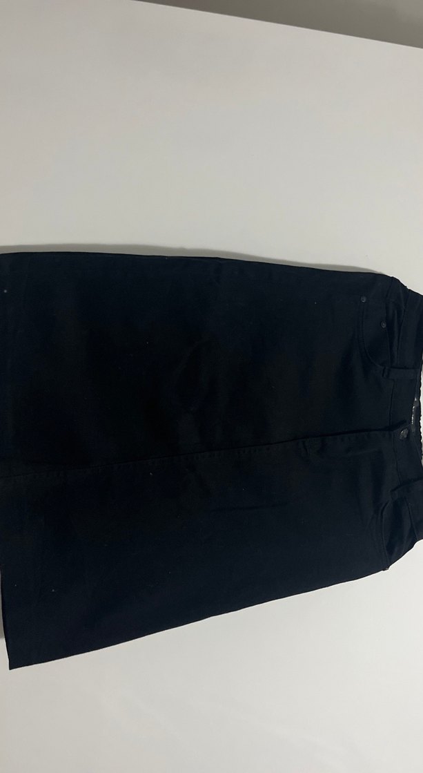 Kemerli Siyah Kız Çocuk Etek - Görsel 3