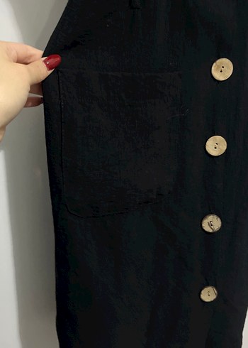 Düğmeli Siyah Uzun Keten Elbise - Görsel 2