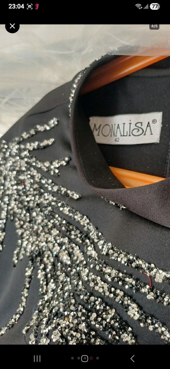 Siyah Nakışlı Uzun Kollu Abiye Elbise 42 - Görsel 4