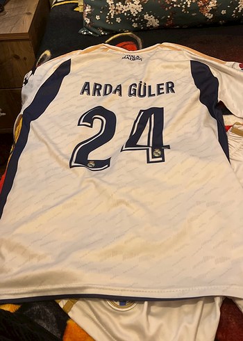 Real Madrid Arda Güler Beyaz Erkek Spor Forma Şortuda Mevcut - Görsel 2