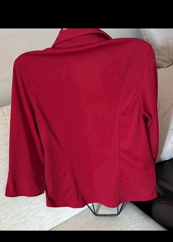 Düğmeli Kırmızı Kadın Gömleği - Görsel 5