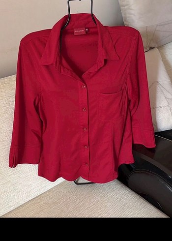 Düğmeli Kırmızı Kadın Gömleği - Görsel 6