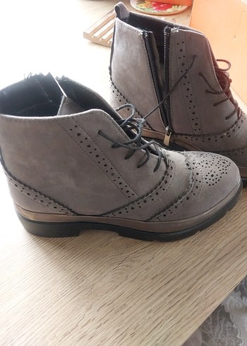 Gri Süet Stiletto Topuklu Kadın Bot - Görsel 2