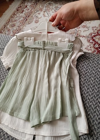 Kız Çocuk Nakışlı Keten Kısa Kollu Gömlek - Görsel 3