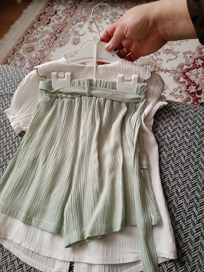 Kız Çocuk Nakışlı Keten Kısa Kollu Gömlek - Görsel 3