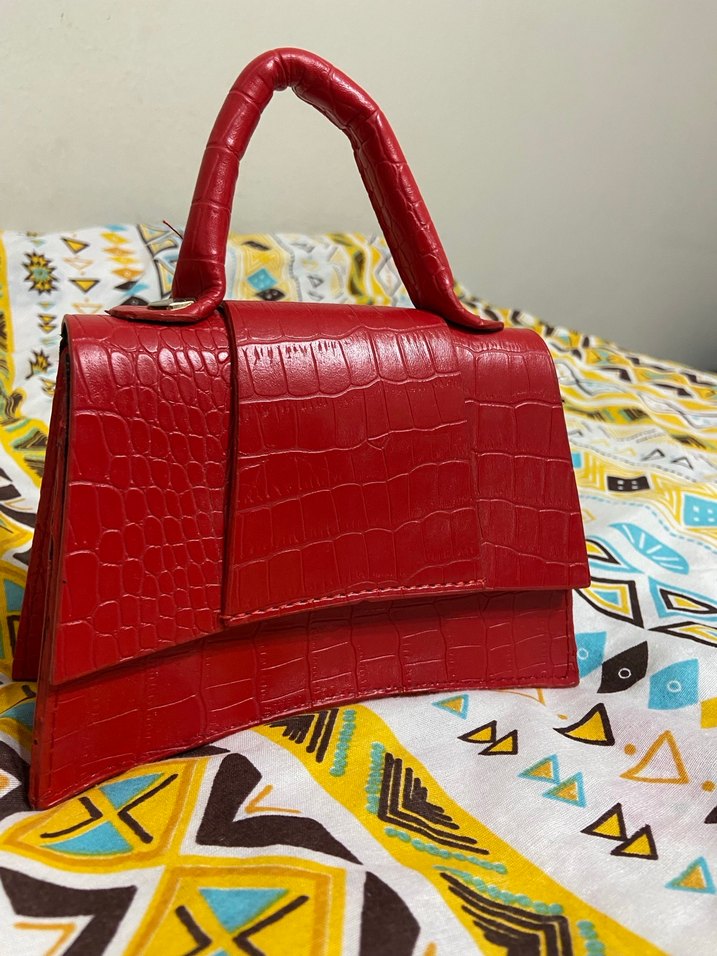Kırmızı Yılan Desenli Deri Kadın Çanta - Görsel 2