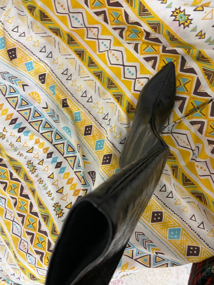 Kadın Siyah Deri Yılan Desenli Topuklu Çizme - Görsel 2