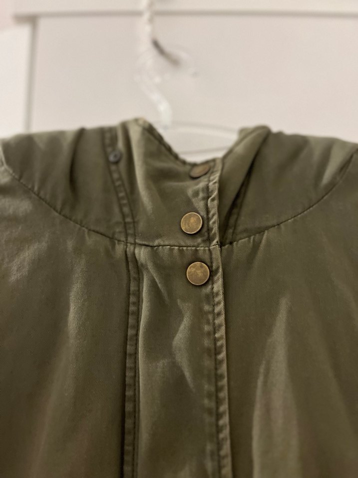 Kadın Haki Kapüşonlu Düğmeli Ceket - Görsel 3