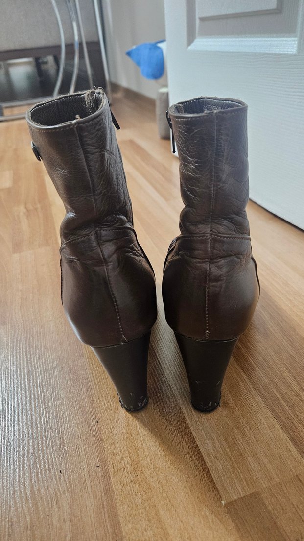 Kahverengi Deri Tokalı Biker Topuklu Bot 37 numara - Görsel 5