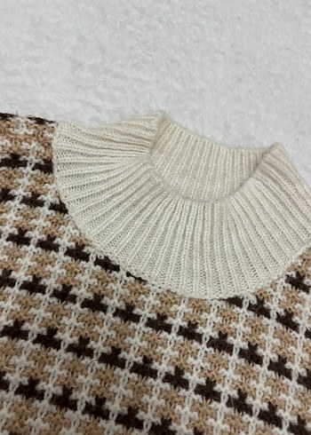 Kadın Ekoseli Kahverengi Örgü Kazak - Görsel 2