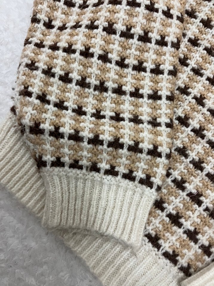 Kadın Ekoseli Kahverengi Örgü Kazak - Görsel 3