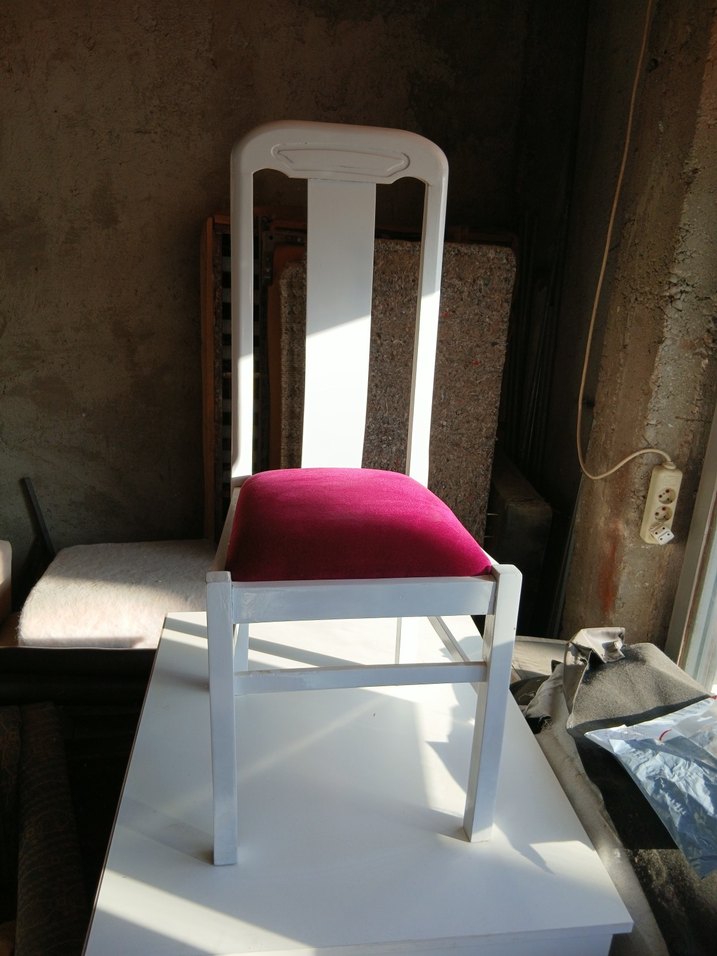 Beyaz yemek sandalyesi - Görsel 4