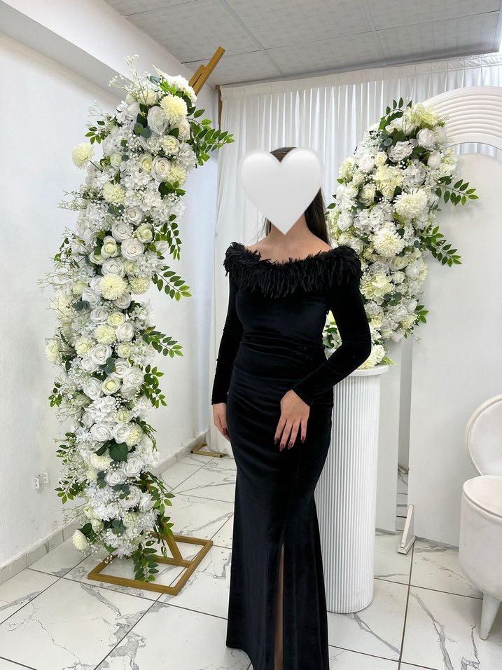  SATILIK S BEDEN SİYAH KADİFE ABİYE  - Görsel 2