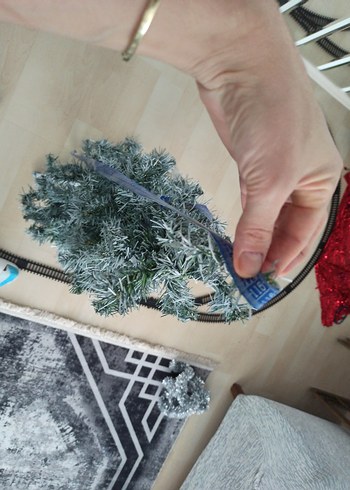 Gri Yılbaşı Ağacı - Görsel 3