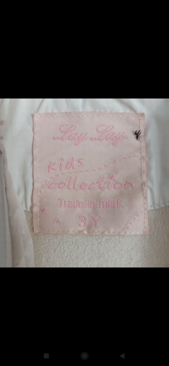 Kız Çocuk Beyaz Kapüşonlu Kürklü Mont - Görsel 3