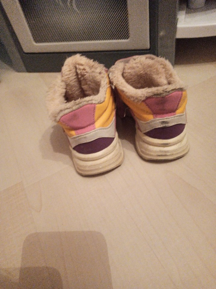 Kız Çocuk Pembe Bağcıklı ve Cırt Cırtlı Bot - Görsel 3