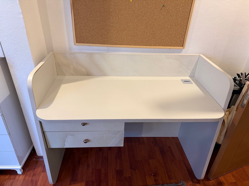 Çalışma Masası ve sandalye - Görsel 3