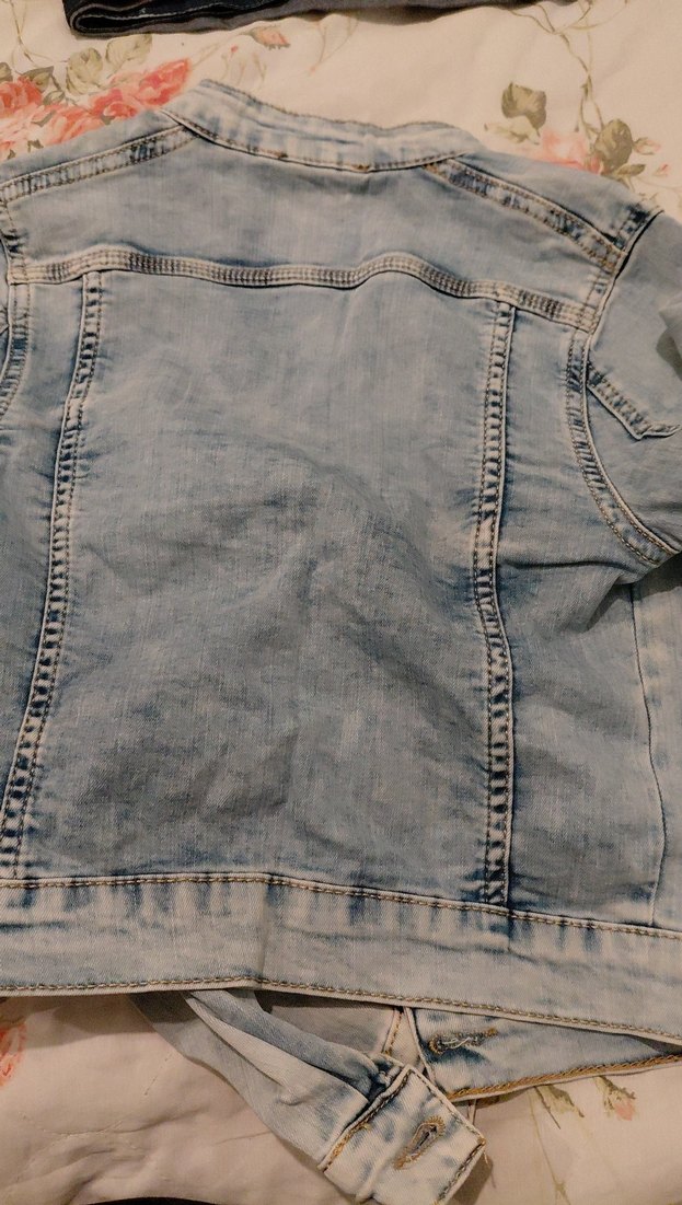 Nakışlı Düğmeli Mavi Kot Ceket - Görsel 2