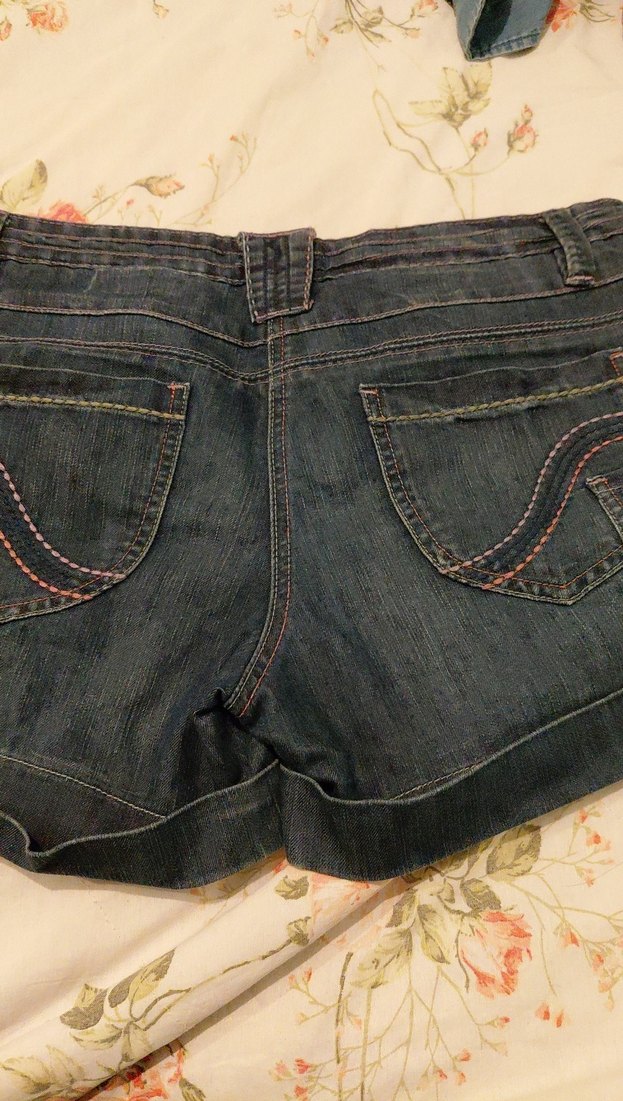 Kadın Gri Denim Midi Şort - Görsel 2