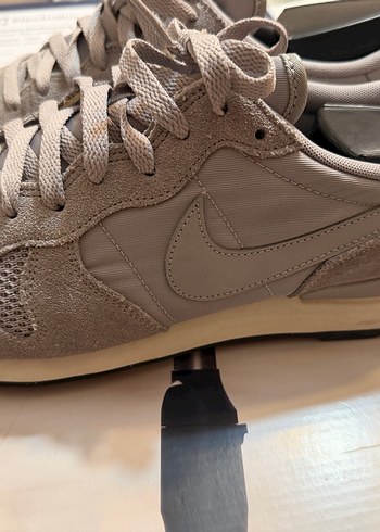 NİKE Gri Bağcıklı  Spor Ayakkabı - Görsel 4